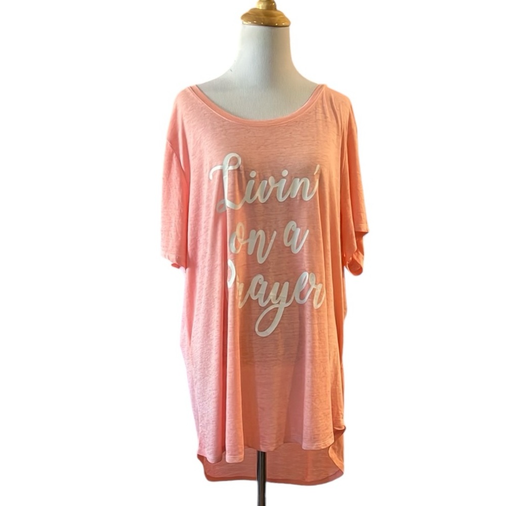 DELUSIONAL SHORT SLEEVE LIVIN ON A PRAYER GRAPHIC T-SHIRT PINK WHI PLUS SIZE 3X